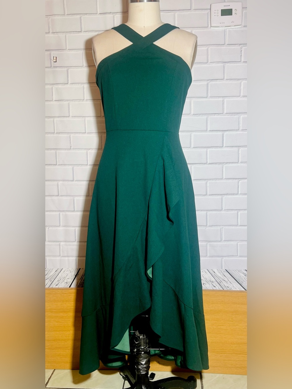 Emerald Cross-Strap A-Line Dress